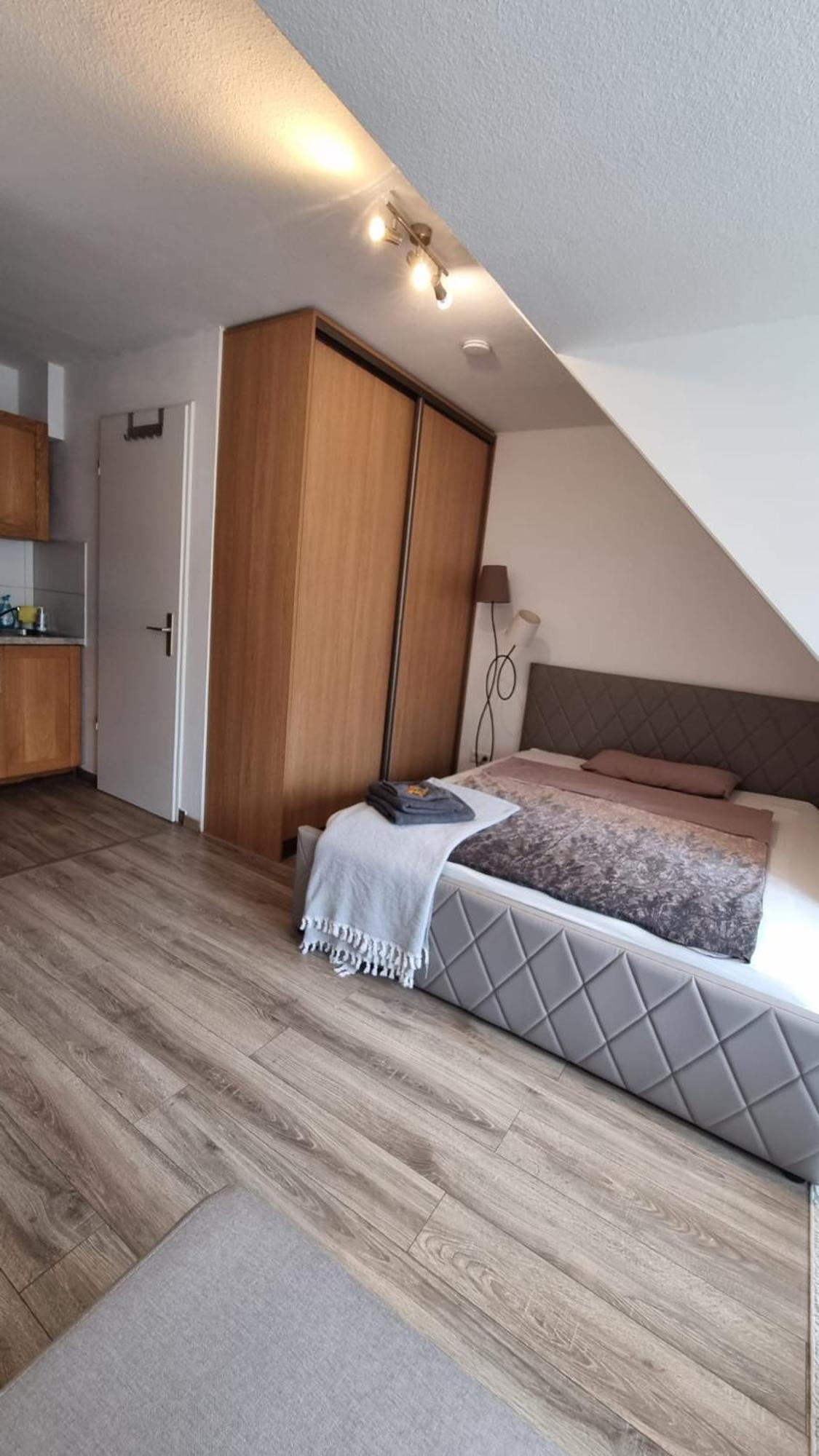 Ferienwohnung "Elsnerstrasse" نورنبيرغ المظهر الخارجي الصورة